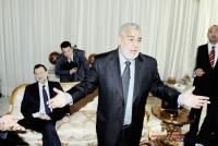 بنكيران يقول أنه بالإمكان حل نزاع الصحراء في أيام إذا أرادت الجزائر ذلك, و علاقته جيدة بالملك