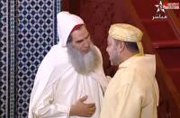 الفيزازي يؤم الملك محمد السادس بطنجة‏