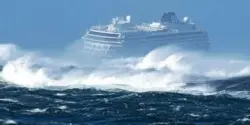 لليوم الثالث على التوالي.. تعليق الرحلات البحرية بين مينائي طنجة وطريفة بسبب سوء الأحوال الجوية