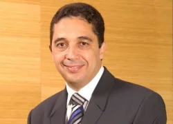 مفاجئات العفو الملكي, الودغيري المحكوم ب 20 سجنا والفار من العدالة يستفيد من العفو