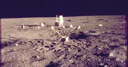 اختراق فضائي جديد: ناسا تستخرج الأكسجين والوقود من تربة القمر بالطاقة الشمسية