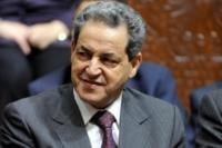 ماذا يعني قرار وزير الداخلية الاقتطاع من أجور المضربين ؟