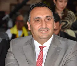 إسحاق شارية يستقيل من الأمانة العامة للحزب المغربي الحر