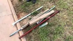 رجال الحموشي بالبيضاء يحجزون أسلحة بيضاء وعصي بحوزة محسوبين على جماهير الجيش