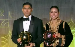 سيطرة مغربية..أشرف حكيمي وغزلان الشباك يتوجان بالكرة الذهبية في جوائز الكاف 2025