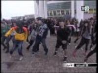 \"فلاش موب\" وسط الدار البيضاء 