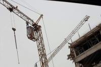 مراكش: حكاية شاب هدد بالانتحار من فوق رافعة للبناء ليلة رأس السنة