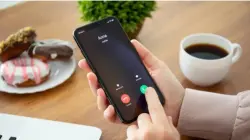 "آبل" تضيف خاصية "عزل الصوت" لهواتف آيفون لمكالمات أوضح وسط الضوضاء