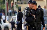 الجزائر تفرض رقابة مشددة على سفر مواطنيها إلى 7 دول عربية