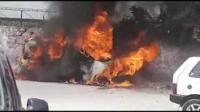 اندلاع حريق مهول بسيارة بالقريعة الدارالبيضاء