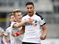 لاعب مغربي بالدوري الألماني يلفت أنظار مدرب الأسود