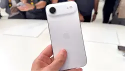 بطارية MagSafe الجديدة لـ iPhone Air تثير الجدل.. أنيقة لكن محدودة الاستخدام