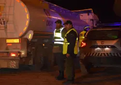 مكاينش التساهل.. عناصر الدرك الملكي بسرية ميدلت تشن حملات تفتيش دقيقة للسيارات