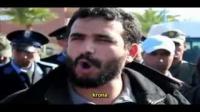 عاطلون يحتجّون وسط تازة ويتّهمُون الحكُومة بـ "الكَذب"