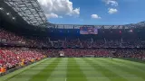 وكأنك في الرباط.. الجماهير المغربية حاضرة بقوة بملعب "ريد بول" لتشجيع الأسود أمام النرويج