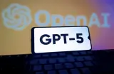 إطلاق ChatGPT-5 يرفع حدة سباق الذكاء الاصطناعي العالمي