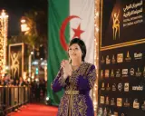 الفنانة المصرية "عايدة رياض" تثير الجدل بعد ظهورها بـ"القفطان المغربي" في الجزائر.. هل كانت إشادة عفوية أم استفزاز مقصود؟