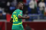 لقب "الكان" أفضل من نصف نهائي المونديال.. السنغالي باب غاي يخرج عن النص ويقطر الشمع على إنجاز "أسود الأطلس"