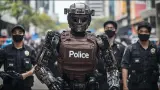 شرطة 2028: روبوتات متطورة مقاومة للرصاص والطعنات