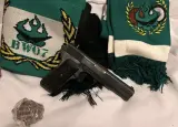 اليقظة المعلوماتية تطيح بمشجع وجدي نشر صوراً لسلاح ناري وخراطيش للتحريض على الشغب الرياضي