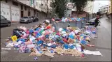 شوارع وأحياء تطوان تغرق في القمامة بسبب الإضراب!