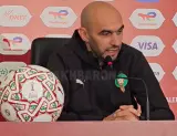 الركراكي يرد بقوة على الجدل المثار حول استفادة المنتخب المغربي من التحكيم