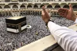 هام للراغبين في أداء العمرة.. خدمة جديدة من السعودية لتسهيل إجراءات الحجز