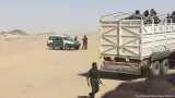 جريمة إنسانية.. الجزائر تقود حشوداً من المهاجرين الأفارقة نحو الحدود مع المغرب