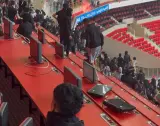فوضى كلاسيكو الجيش والرجاء تُشعل غضبًا عارمًا.. مطالب بقرارات صارمة تعيد الهيبة للملاعب المغربية