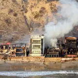 معجزات بحرائق لوس أنجلوس.. هذه أسباب نجاة عدة منازل رغم تفحم أخرى محيطة بها(صور)