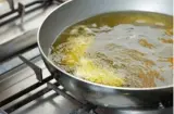 مأساة أسرية تازة.. خمسيني يلفظ أنفاسه الأخيرة بعد تعرضه للاعتداء بالزيت المغلي من زوجته