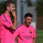 صورة: ميسي يعود الى التداريب بتسريحة المارينز