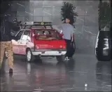 ظهور زياش مع "تاكسي أحمر" قبل تقديمه الرسمي من طرف الوداد..ما القصة؟