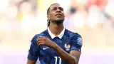 رسمياً: "فيفا" يصدم فرنسا ويثبت البطاقة الصفراء ضد أوليسي قبل مواجهة المغرب