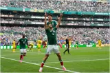 البطاقات الحمراء أكثر من الأهداف.. المكسيك تحقق الفوز على جنوب إفريقيا في افتتاح المونديال!