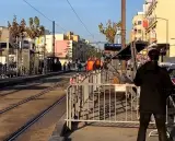 فاجعة مرورية بالبيضاء: شاحنة تدهس محطة ترامواي وتودي بحياة 3 أشخاص