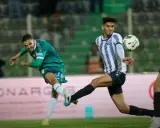 مفاجأة مدوية في كأس العرش.. الاتحاد الإسلامي الوجدي يُقصي الرجاء بعد مباراة ماراثونية!