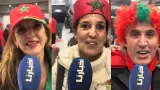 فرحة الجماهير المغربية بعد الفوز أمام الكاميرون والتأهل إلى نصف نهائي الكان