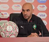 الركراكي يعلق على غياب عميد المنتخب النيجيري خلال مواجهة نصف النهائي ضد المغرب