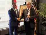 بعد لقائه ببوريطة.. قيادي بارز بالكونغرس الأمريكي يجدد الدعوة لتصنيف "البوليساريو" منظمة إرهابية