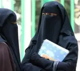 وأخيراً .. مشكل التلميذة المنقبة وجد طريقه للحل