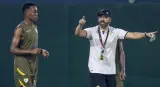 في أول اختبار رسمي.. السكتيوي يقود منتخب عمان لتعادل ثمين أمام العراق في افتتاح "خليجي 27"